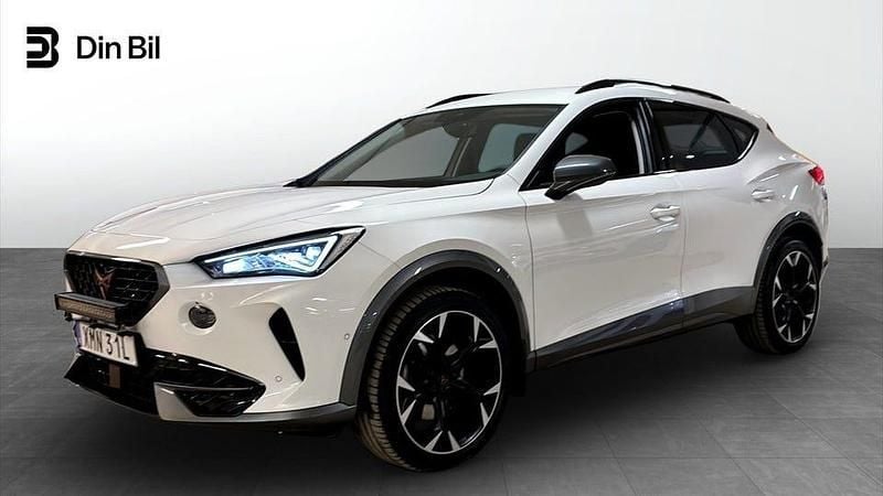 Vit Begagnad 2022 Cupra Formentor SUV | 299 900 kr - Bild 1/4