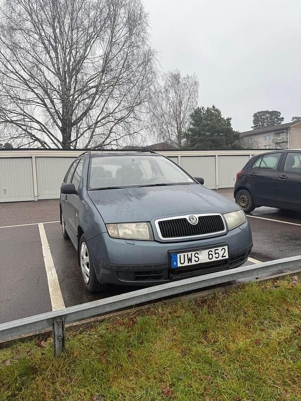 Begagnad 2004 Skoda Fabia Kombi | 12 000 kr (Bra pris) - Bild 1/4