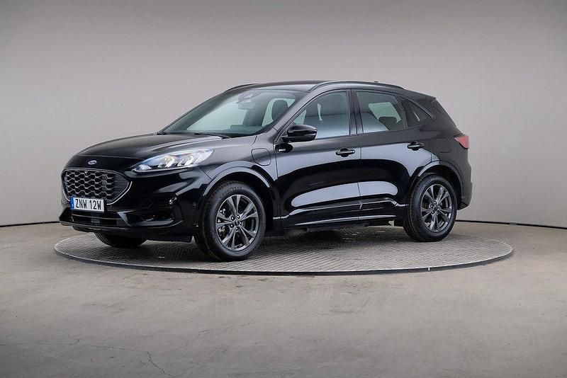 Svart Begagnad 2021 Ford Kuga ST-Line SUV | 219 000 kr (Marknadspris) - Bild 1/4