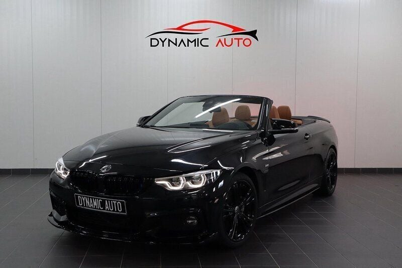 Svart Begagnad 2018 BMW 440 M Sport Cab | 389 900 kr (Marknadspris) - Bild 1/4