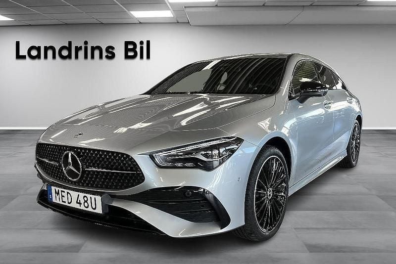 Silver Ny 2024 Mercedes CLA250e Shooting Brake AMG Line Premium Kombi | 429 900 kr - Bild 1/4