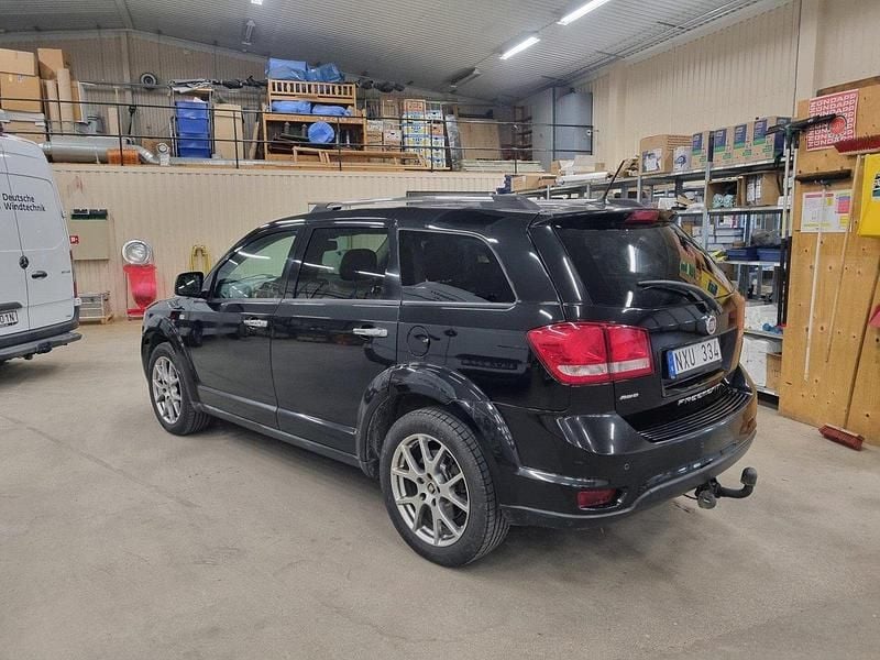 Svart Begagnad 2013 Fiat Freemont SUV | 45 000 kr (Marknadspris) - Bild 1/4