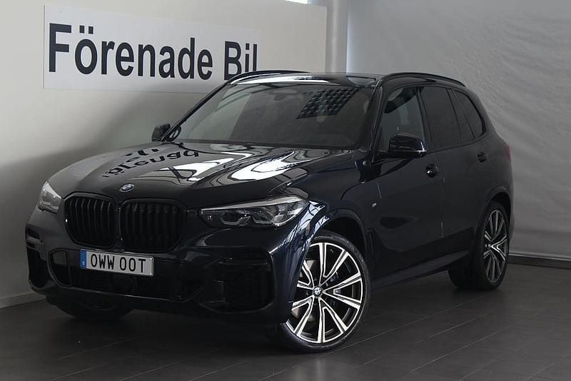 Begagnad BMW X5 M Sport 333 HK (244 kW) 2023 Svart SUV