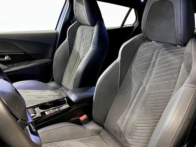 Begagnad Peugeot 2008 GTi 131 HK (96 kW) 2024 Vit SUV