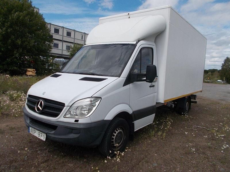 Vit Begagnad 2013 Mercedes 316 Van | 149 000 kr - Bild 1/4
