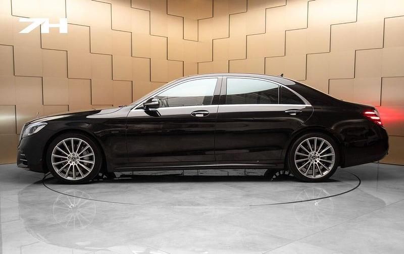 Begagnad Mercedes S560 AMG 490 HK (360 kW) 2019 Svart Sedan