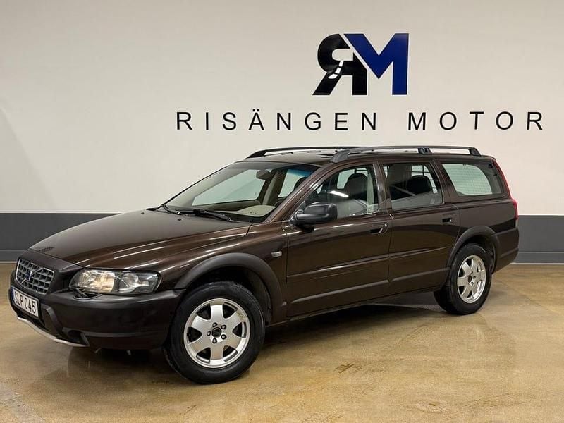Begagnad Volvo XC70 200 HK (147 kW) 2001 Brun Kombi