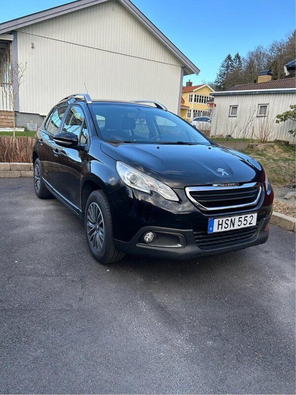 Svart Begagnad 2015 Peugeot 2008 SUV | 64 000 kr (Bra pris) - Bild 1/4