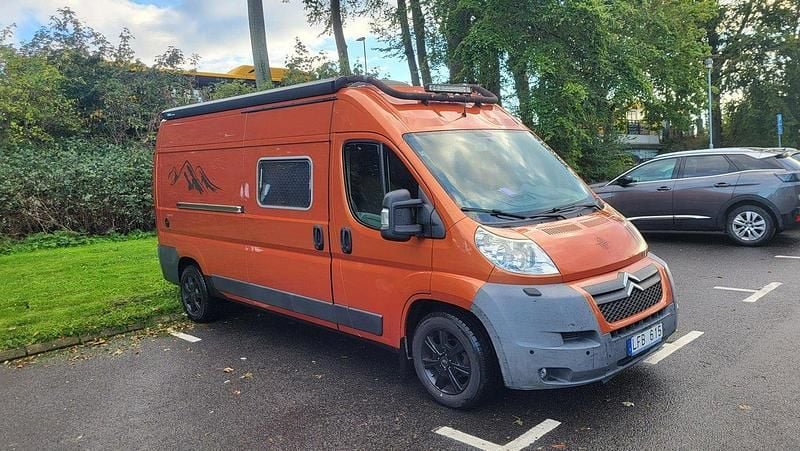 Orange Begagnad 2011 Citroën Jumper Minibuss | 190 000 kr - Bild 1/4