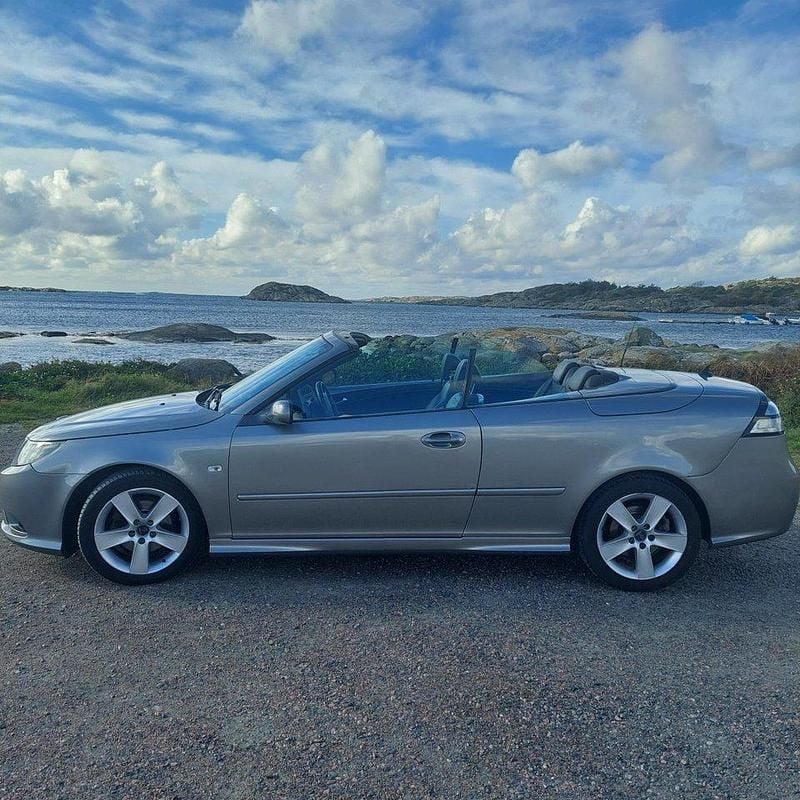 Grå Begagnad 2008 Saab 9-3 Cabriolet Cab | 130 000 kr - Bild 1/4