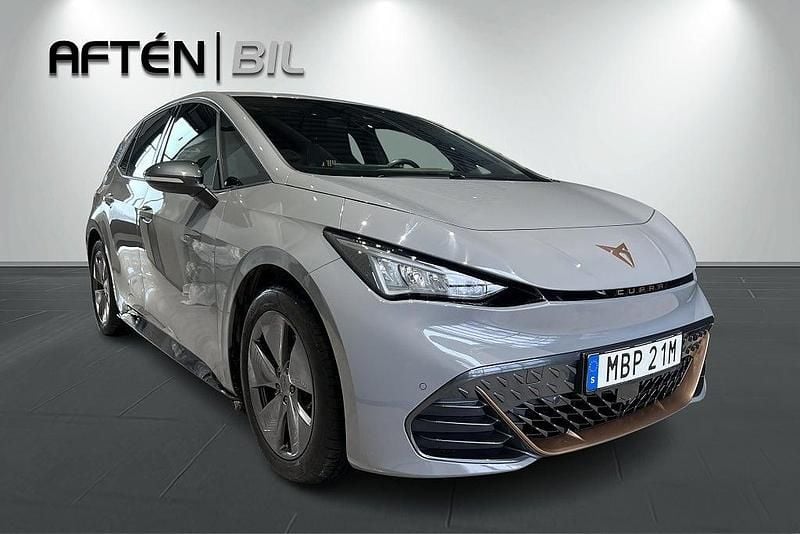 Begagnad Cupra Born 169 kW (231 HK) 2024 Grå Halvkombi