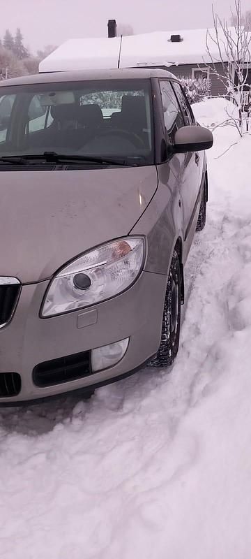 Begagnad Skoda Fabia 69 HK (50 kW) 2007 Halvkombi