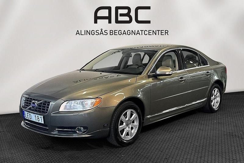Grön Begagnad 2010 Volvo S80 Summum Sedan | 72 000 kr - Bild 1/4