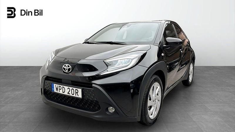 Svart Begagnad 2024 Toyota Aygo X SUV | 164 900 kr (Bra pris) - Bild 1/4