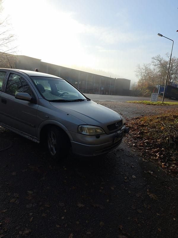 Begagnad 2001 Opel Astra Halvkombi | 9 800 kr (Bra pris) - Bild 1/3