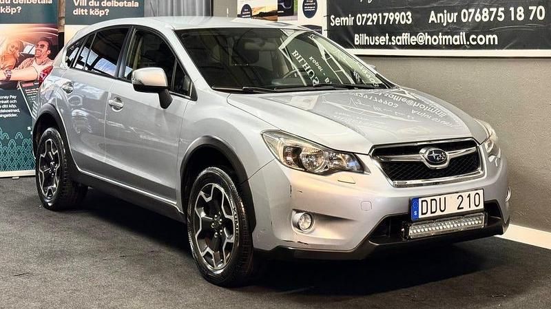 Silver Begagnad 2012 Subaru XV SUV | 89 900 kr (Marknadspris) - Bild 1/4