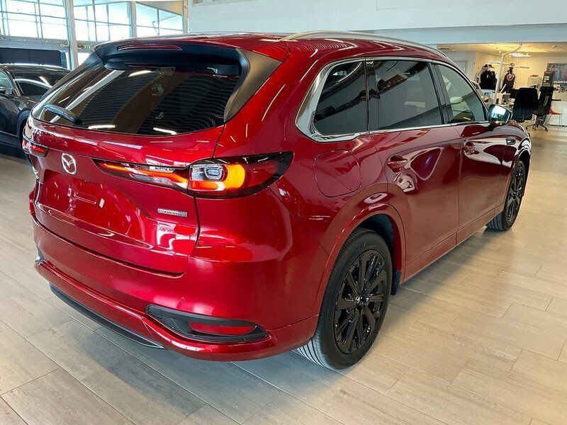 Begagnad Mazda CX-80 Homura-Line 327 HK (240 kW) 2024 Röd SUV