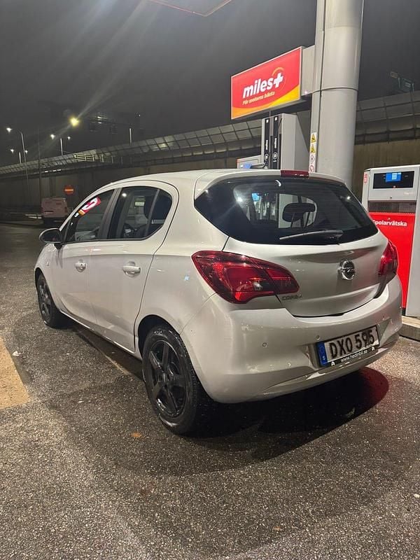 Begagnad Opel Corsa 90 HK (66 kW) 2018 Halvkombi