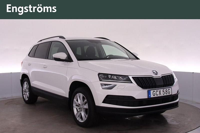 Vit Begagnad 2019 Skoda Karoq Style SUV | 199 000 kr (Superpris) - Bild 1/4