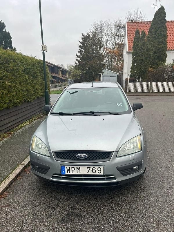 Begagnad 2005 Ford Focus Kombi | 5 499 kr (Superpris) - Bild 1/3