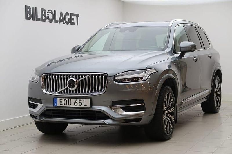 Grå Begagnad 2020 Volvo XC90 Inscription SUV | 479 500 kr (Marknadspris) - Bild 1/4
