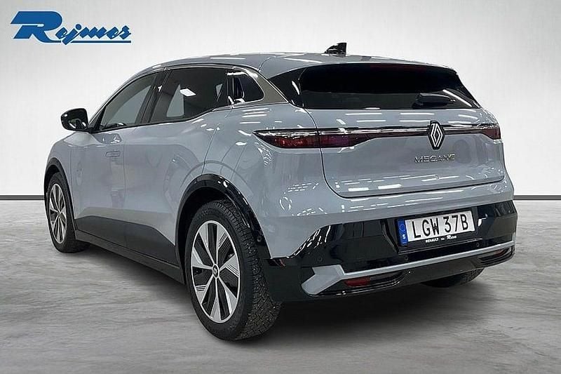Begagnad Renault Mégane Techno 161 kW (220 HK) 2023 Grå Kombi