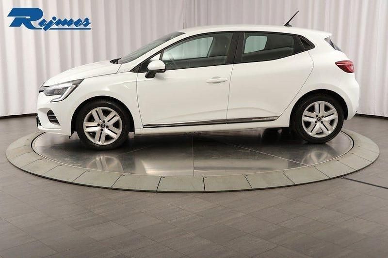 Begagnad Renault Clio V Zen 91 HK (66 kW) 2022 Vit Halvkombi