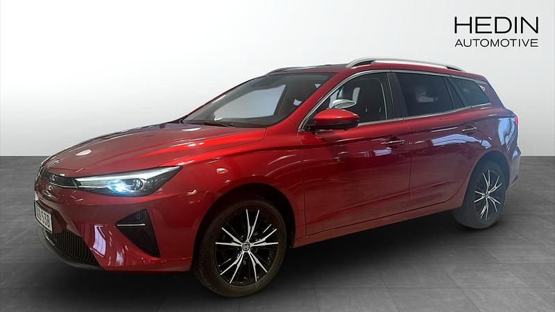 Begagnad MG MG5 EV Luxury 114 kW (156 HK) 2022 Röd Kombi