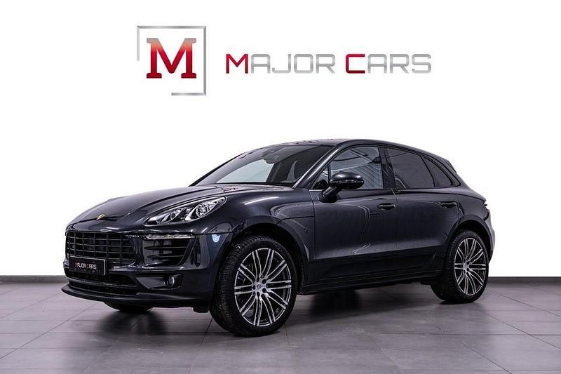 Grå Begagnad 2016 Porsche Macan Sport SUV | 339 900 kr - Bild 1/4
