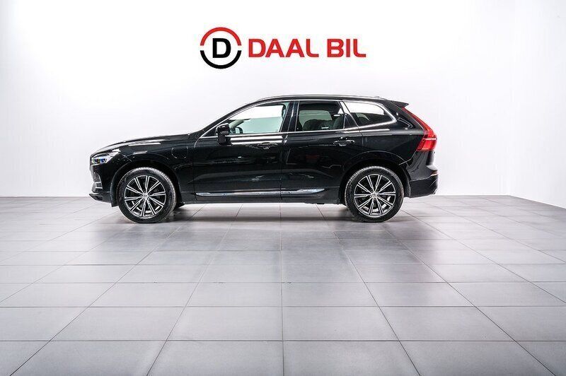 Svart Begagnad 2021 Volvo XC60 Inscription SUV | 369 700 kr (Superpris) - Bild 1/4