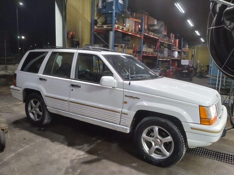 Begagnad Jeep Grand Cherokee 193 HK (141 kW) 1995 SUV