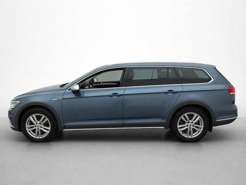 Begagnad VW Passat Alltrack 241 HK (177 kW) 2017 Blå Kombi