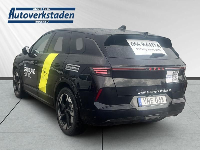 Begagnad Opel Grandland Electric Ultimate 158 kW (215 HK) 2024 Svart SUV