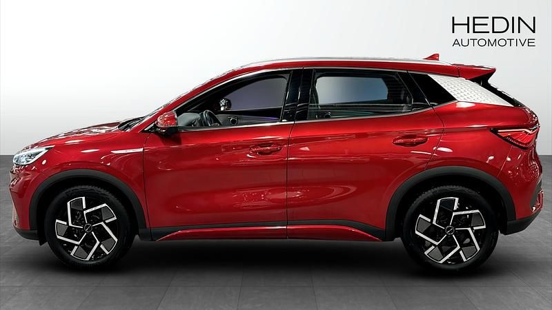 Begagnad BYD Atto 3 150 kW (204 HK) 2022 Röd SUV