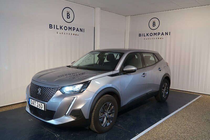 Grå Begagnad 2021 Peugeot e-2008 SUV | 179 800 kr (Bra pris) - Bild 1/4