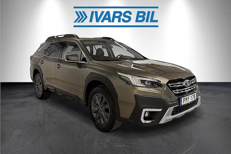 Grön Begagnad 2024 Subaru Outback Kombi | 479 900 kr (Dyr) - Bild 1/4