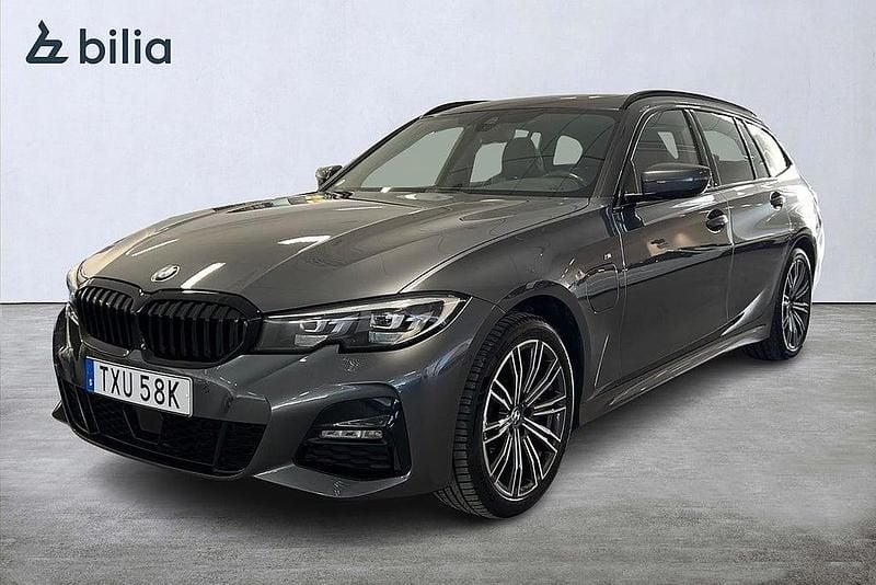 Begagnad BMW 330 M Sport 292 HK (214 kW) 2021 Mineral grey metallic Kombi