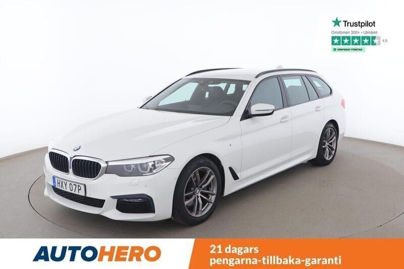 Vit Begagnad 2019 BMW 520 M Sport Kombi | 307 000 kr (Bra pris) - Bild 1/4