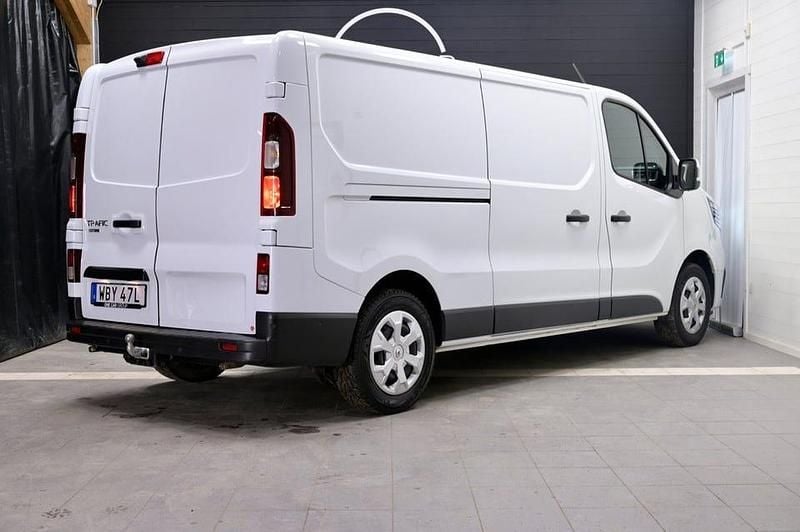 Begagnad Renault Trafic 150 HK (110 kW) 2024 Vit