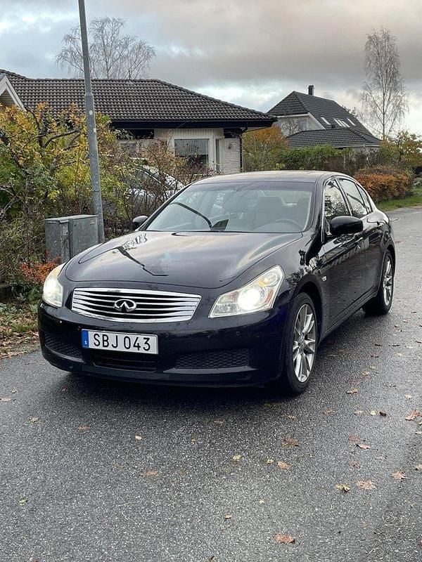Svart Begagnad 2008 Infiniti G35 Sedan | 80 000 kr - Bild 1/4