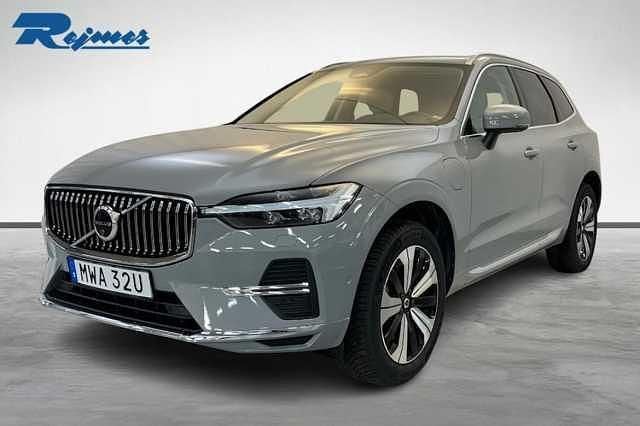 Grå Begagnad 2023 Volvo XC60 Core SUV | 449 900 kr (Bra pris) - Bild 1/4