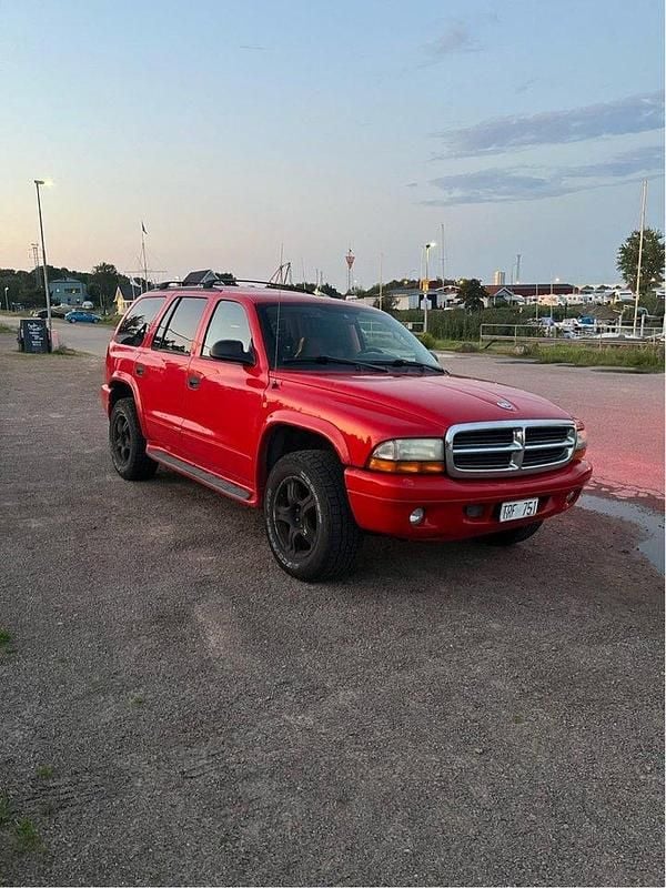 Röd Begagnad 2003 Dodge Durango SUV | 50 000 kr - Bild 1/4
