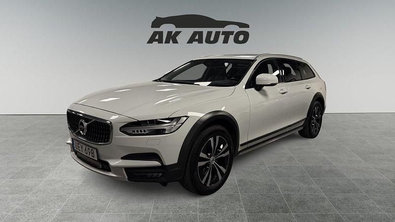Vit Begagnad 2020 Volvo V90 CC Kombi | 319 000 kr (Marknadspris) - Bild 1/4