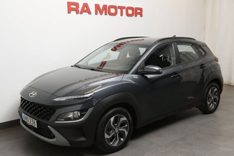 Grå Begagnad 2020 Hyundai Kona Essential SUV | 209 900 kr (Marknadspris) - Bild 1/3