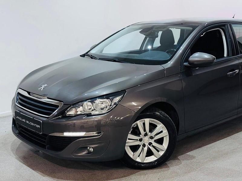 Begagnad Peugeot 308 SW Active 120 HK (88 kW) 2015 Kombi