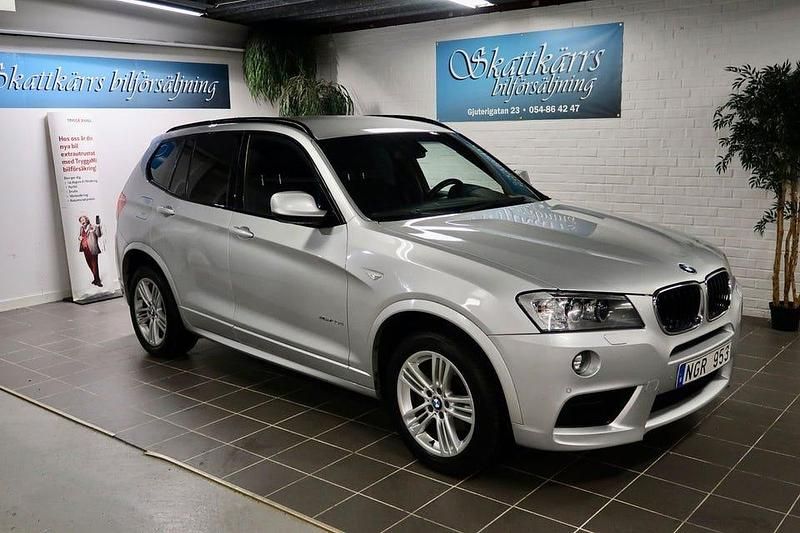 Begagnad BMW X3 M Sport 184 HK (135 kW) 2013 Ljusgrå SUV