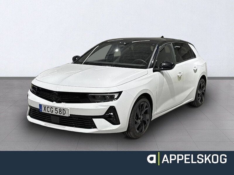 Vit Begagnad 2022 Opel Astra Halvkombi | 289 000 kr - Bild 1/4
