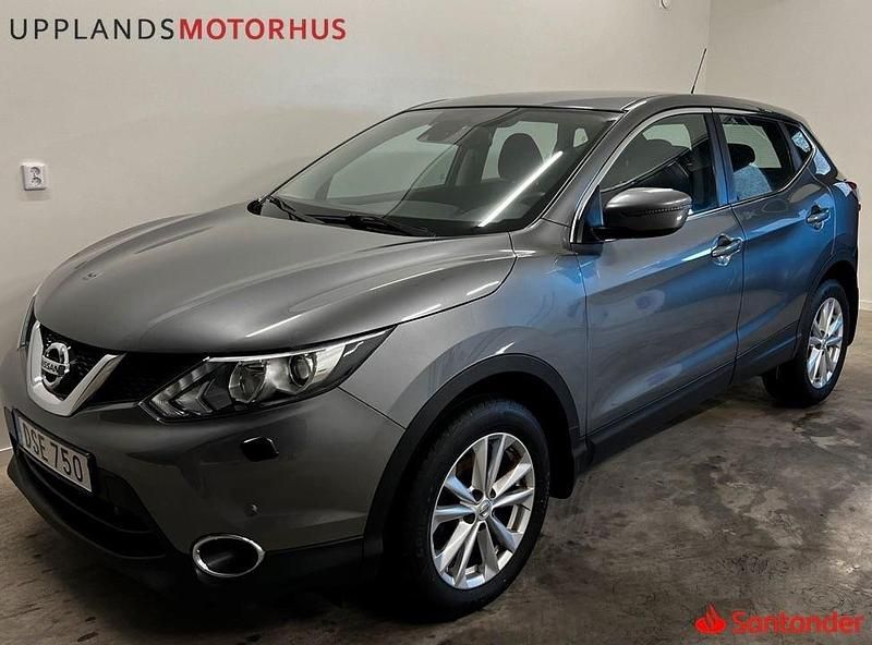 Grå Begagnad 2014 Nissan Qashqai SUV | 84 900 kr (Marknadspris) - Bild 1/4