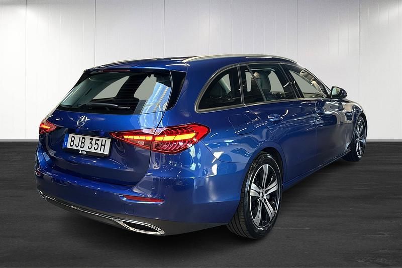 Begagnad Mercedes C200 Avantgarde 207 HK (152 kW) 2022 Blå Kombi