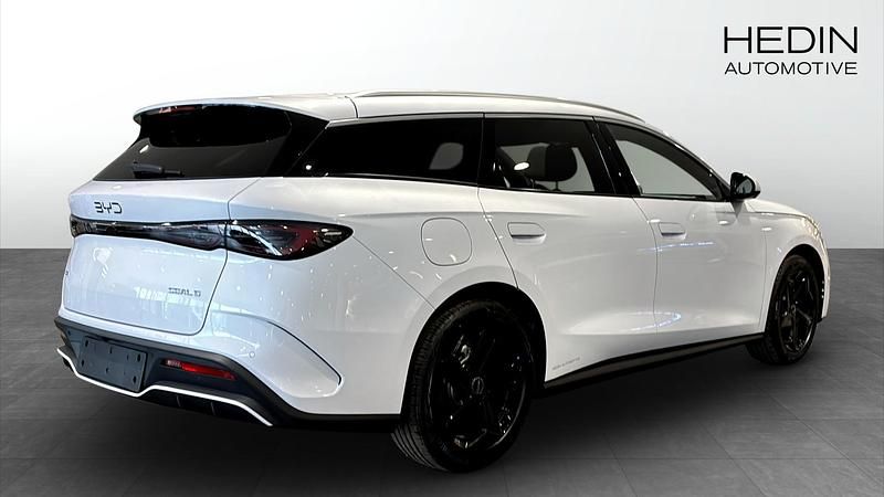Ny BYD Seal Comfort 98 HK (72 kW) 2025 Vit Halvkombi